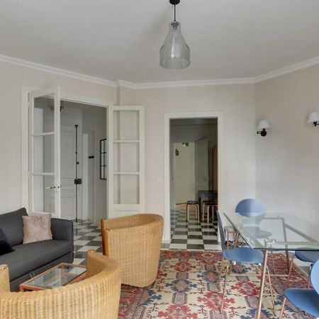 4 People Apartment Close To Eiffel Tower By Weekome Paris Exteriör bild