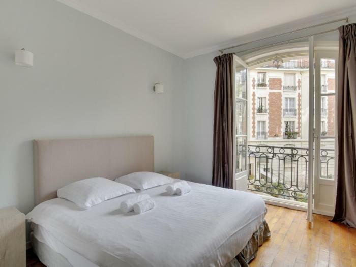 4 People Apartment Close To Eiffel Tower By Weekome Paris Exteriör bild